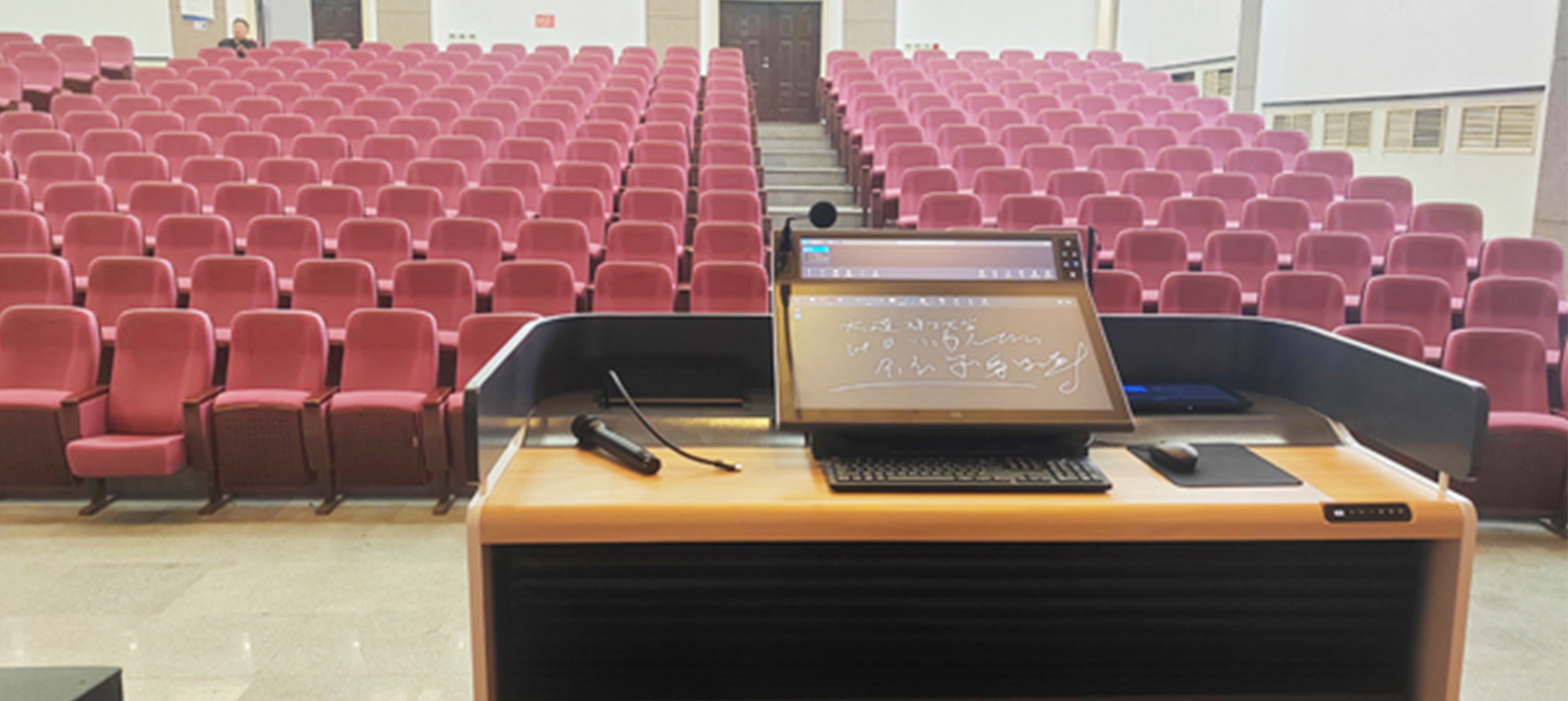motorised height adjustable av podiums